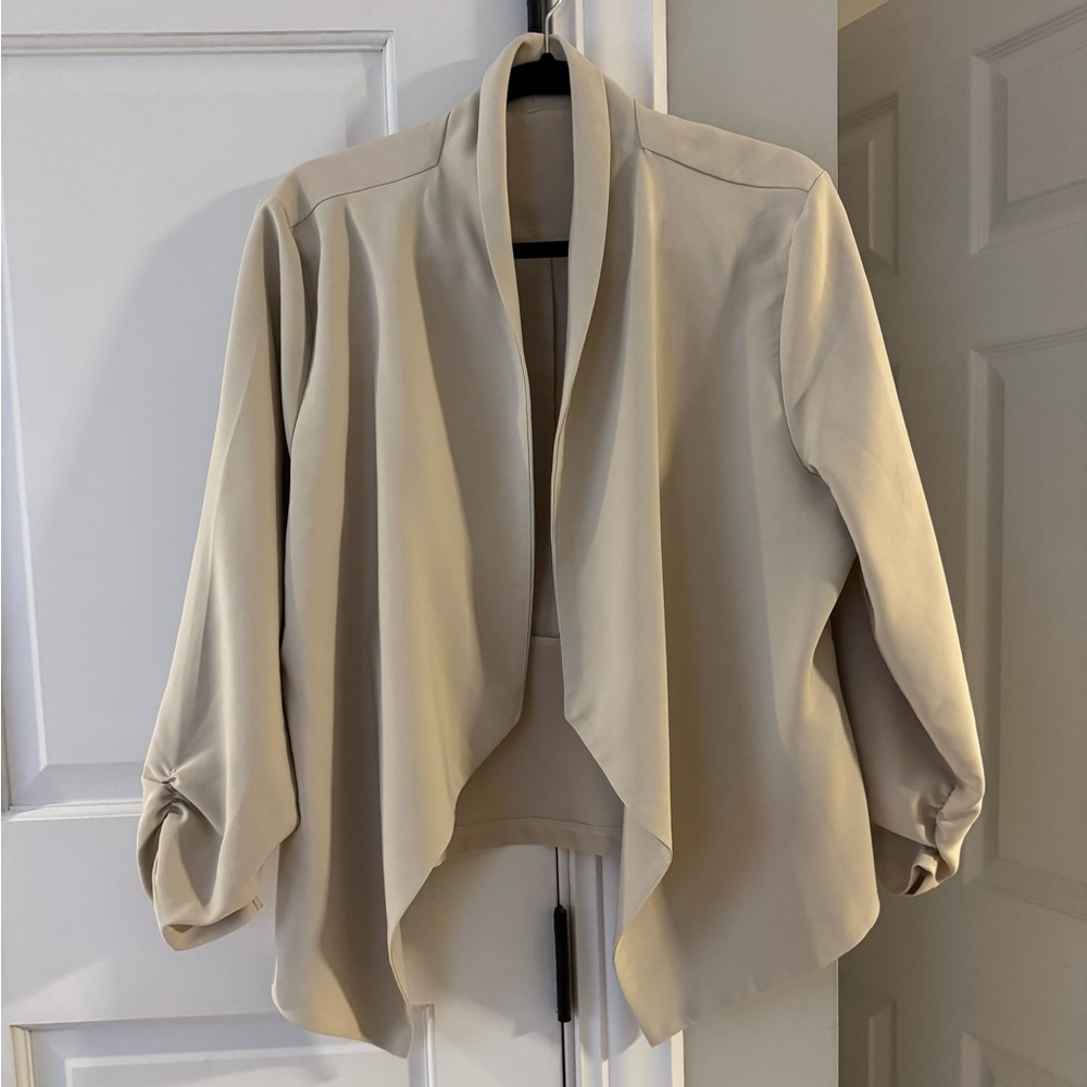 Elegant Cream Blazer Jacket